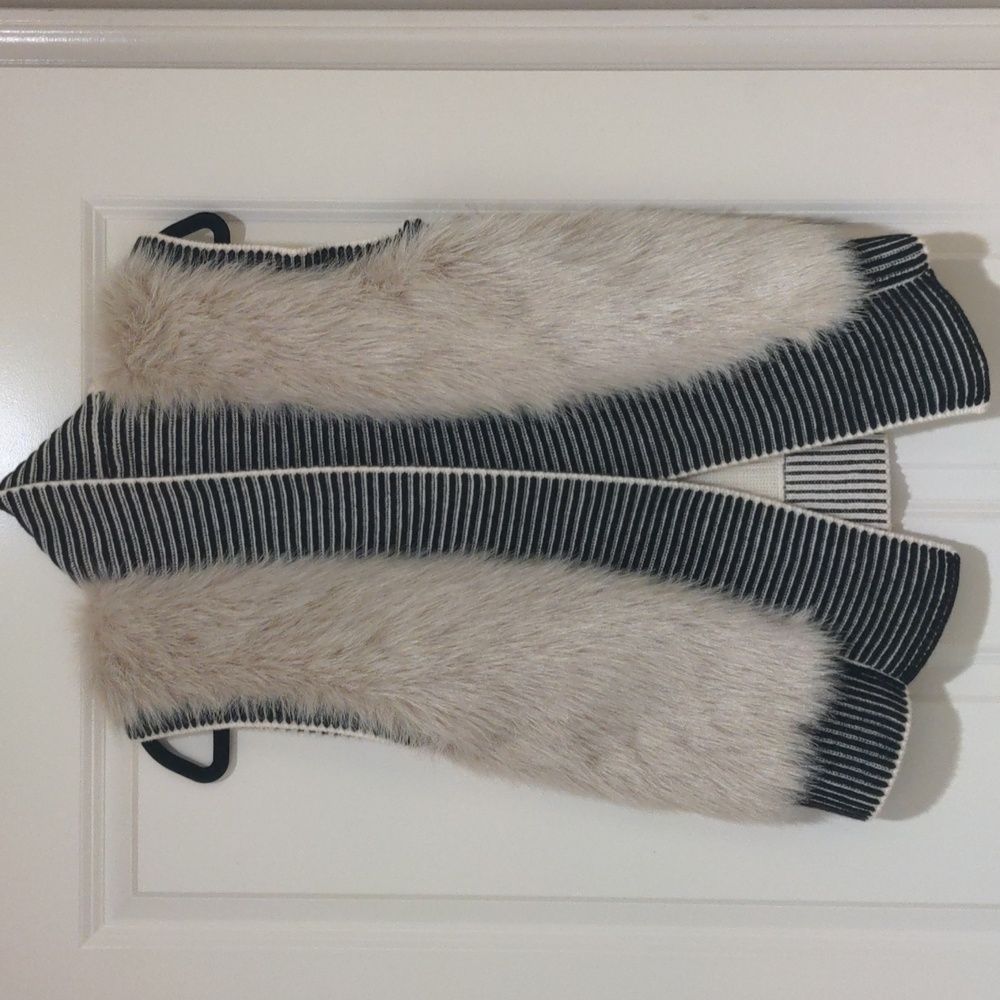 Banana Republic Striped Knit Vest in Black and Cream